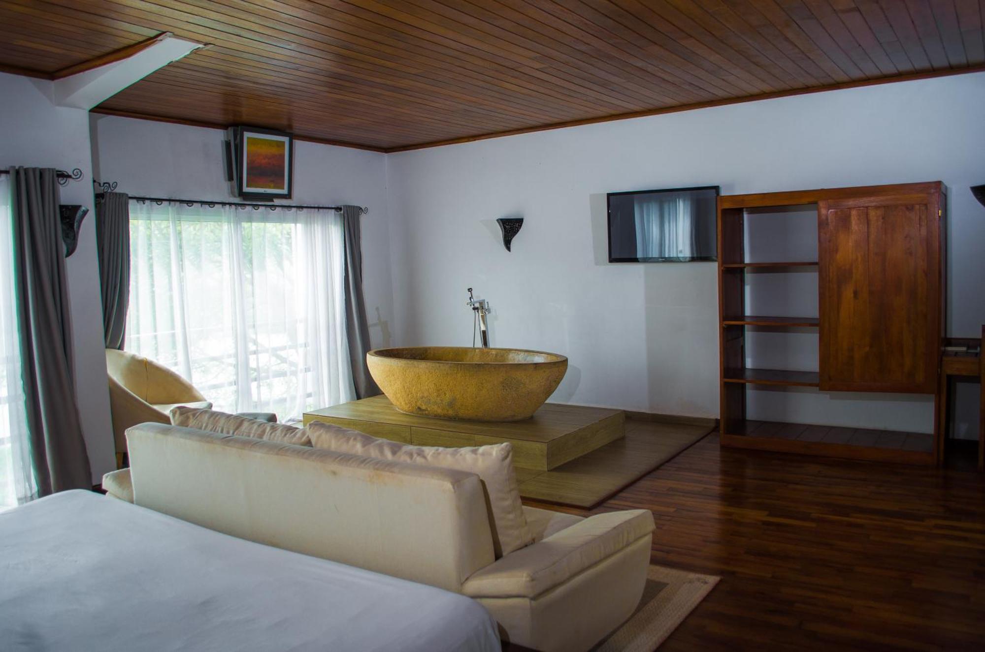 Ikopa Hotel Madagascar Антананариву Экстерьер фото